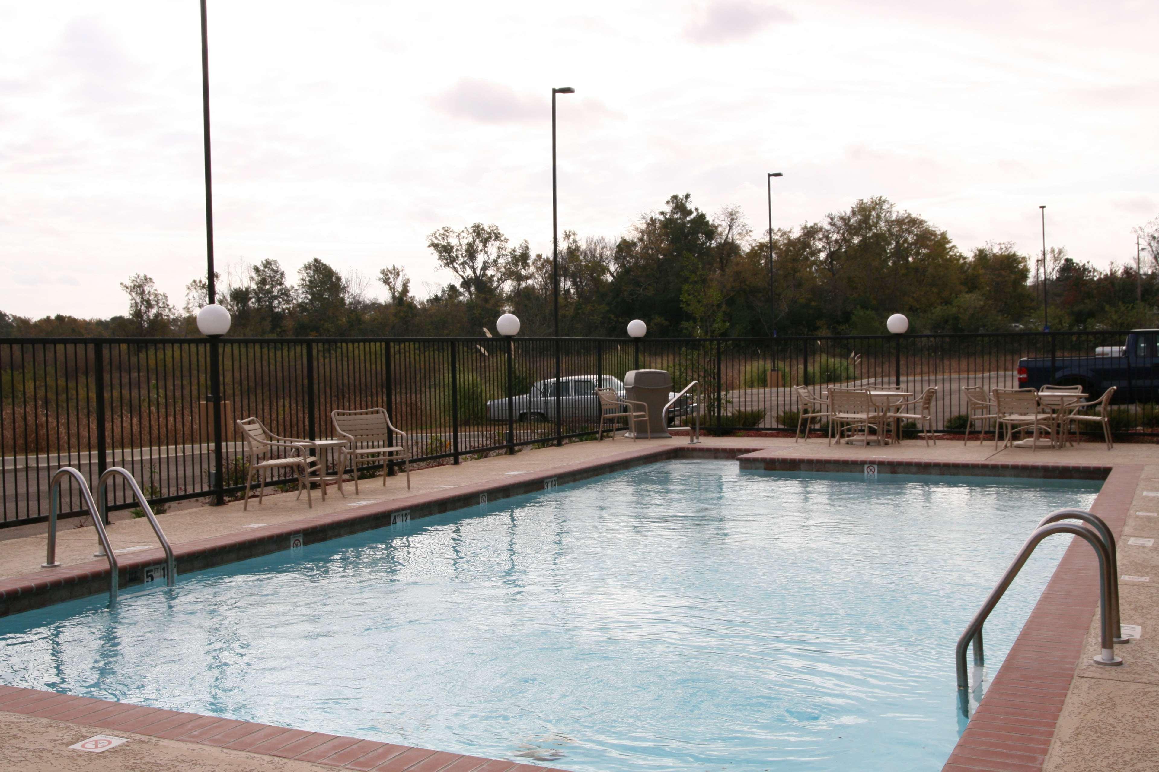 Hampton Inn & Suites Natchez Facilities photo