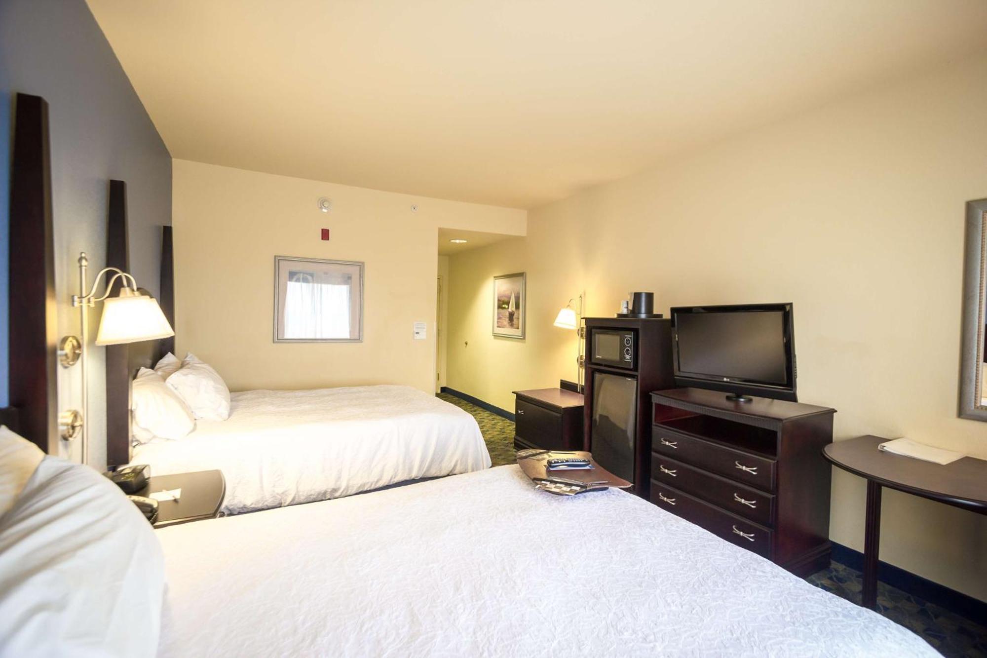 Hampton Inn & Suites Natchez Exterior photo