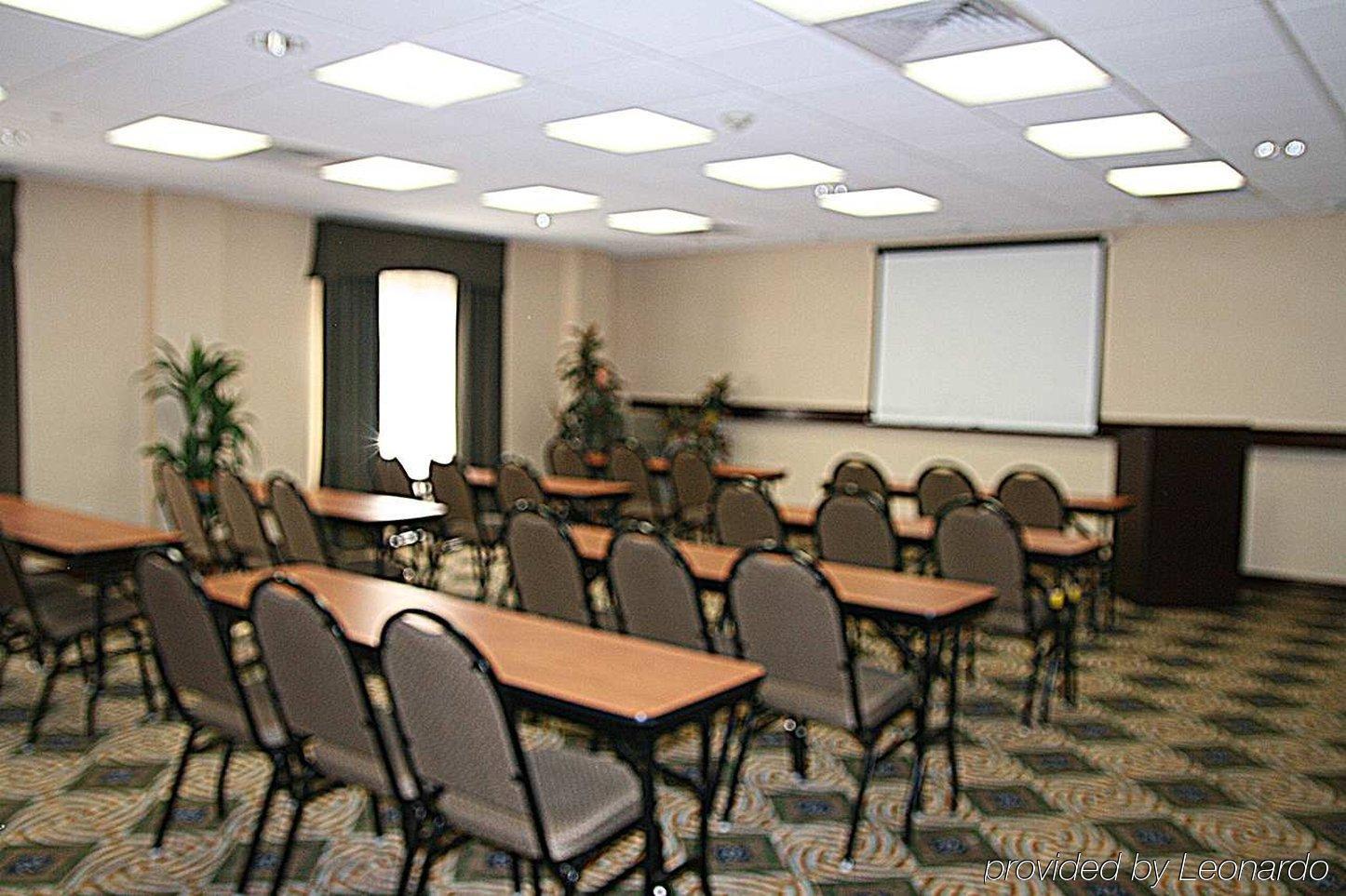 Hampton Inn & Suites Natchez Facilities photo